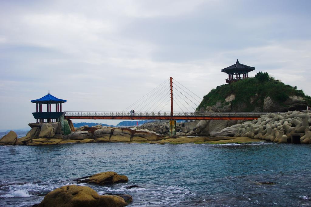With U Hotel & Guesthouse Sokcho Ngoại thất bức ảnh