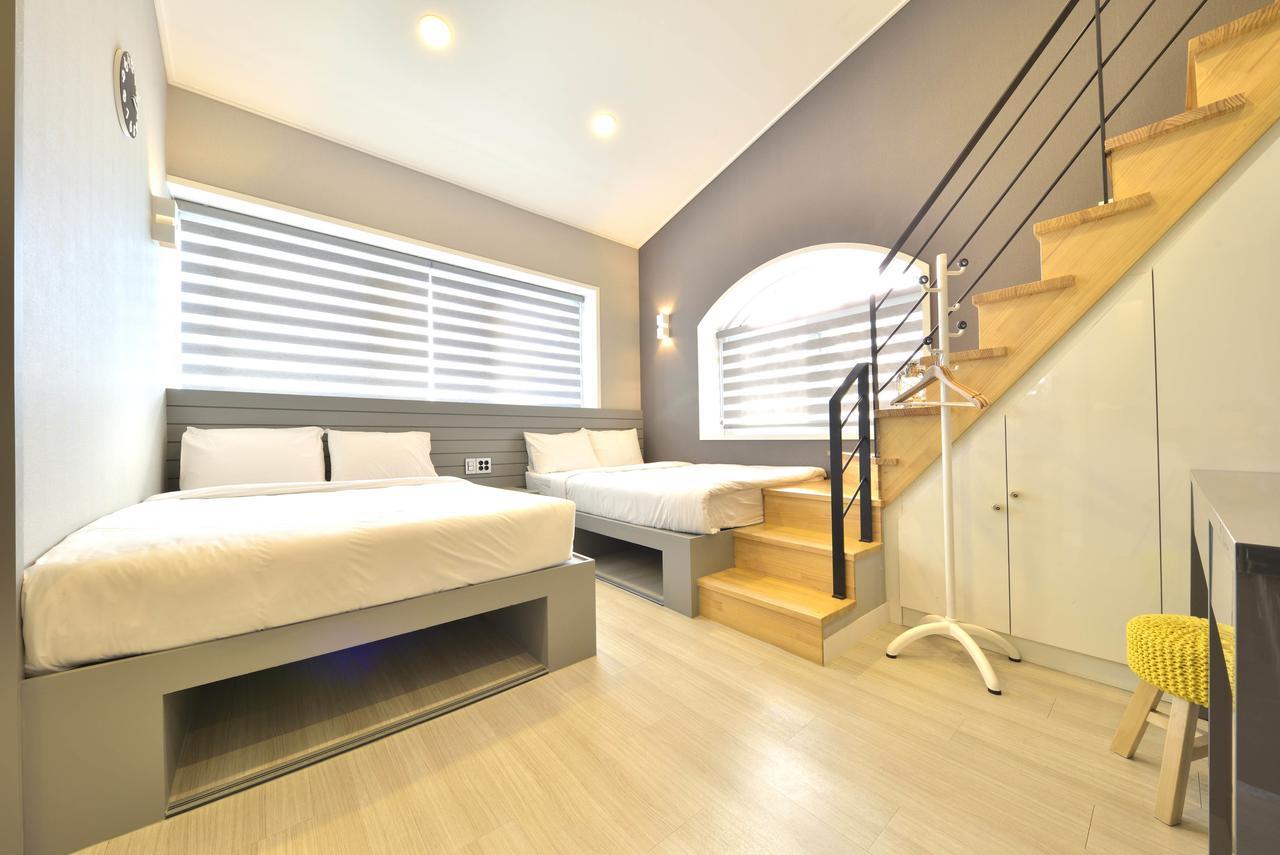 With U Hotel & Guesthouse Sokcho Ngoại thất bức ảnh