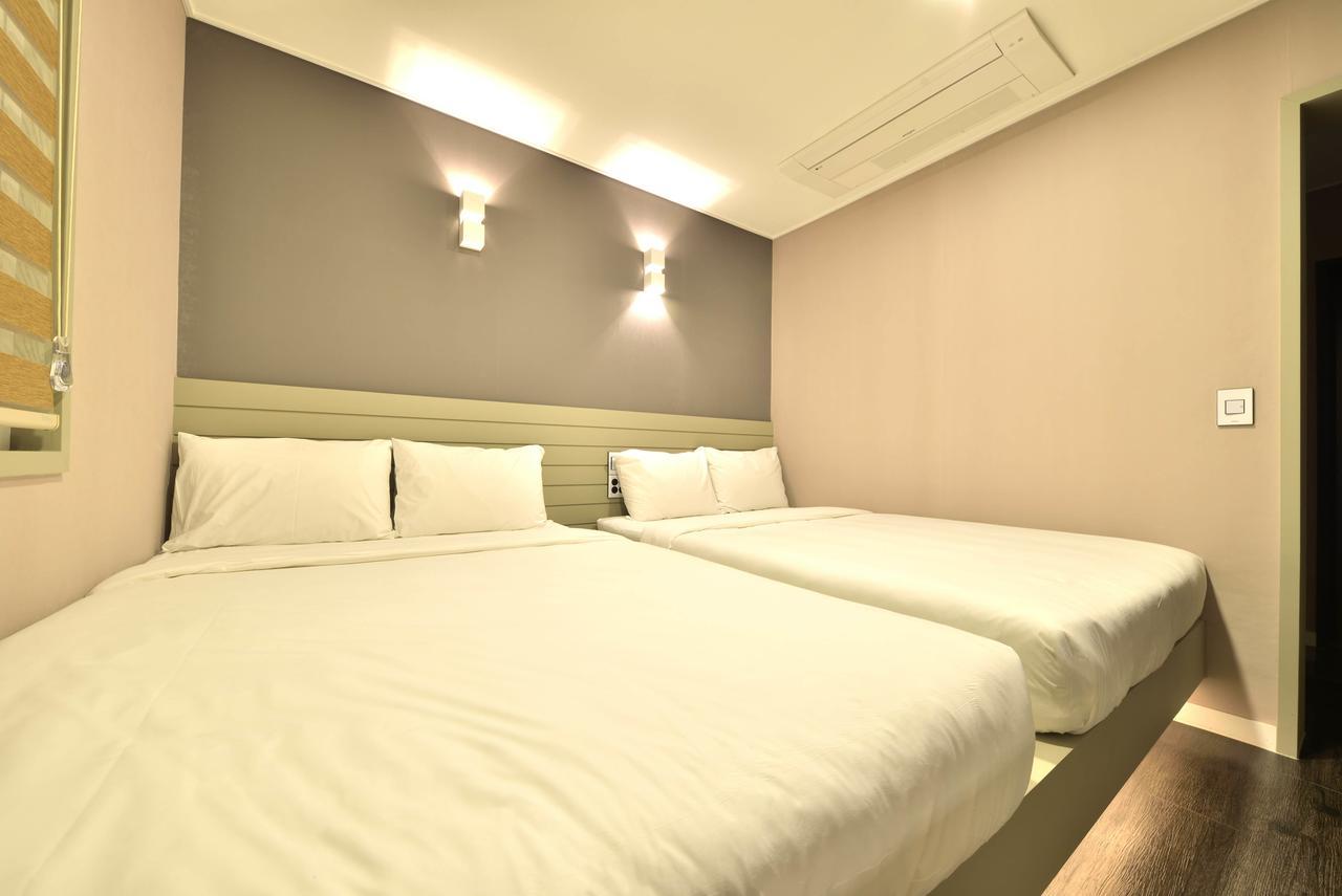 With U Hotel & Guesthouse Sokcho Ngoại thất bức ảnh